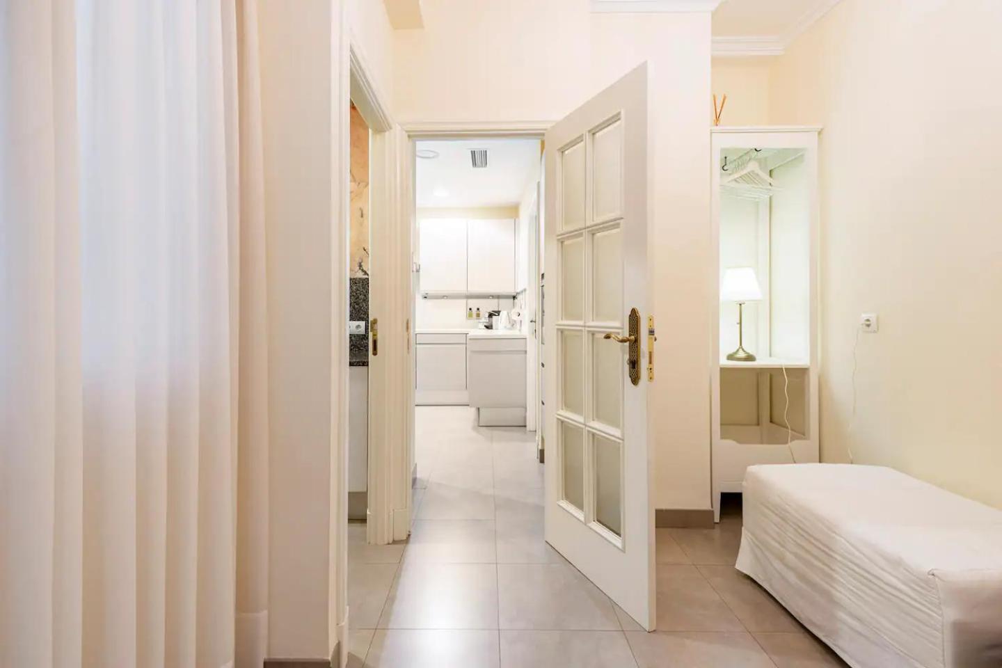 Puerta De Jerez II (Adults Only) Apartment Seville Exterior photo